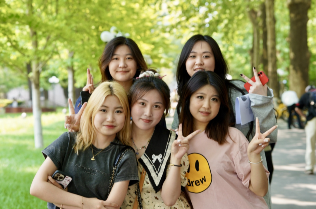 从日本高中回国，高二选择中传，揽获世界4所名校offer，稳进悉尼大学！